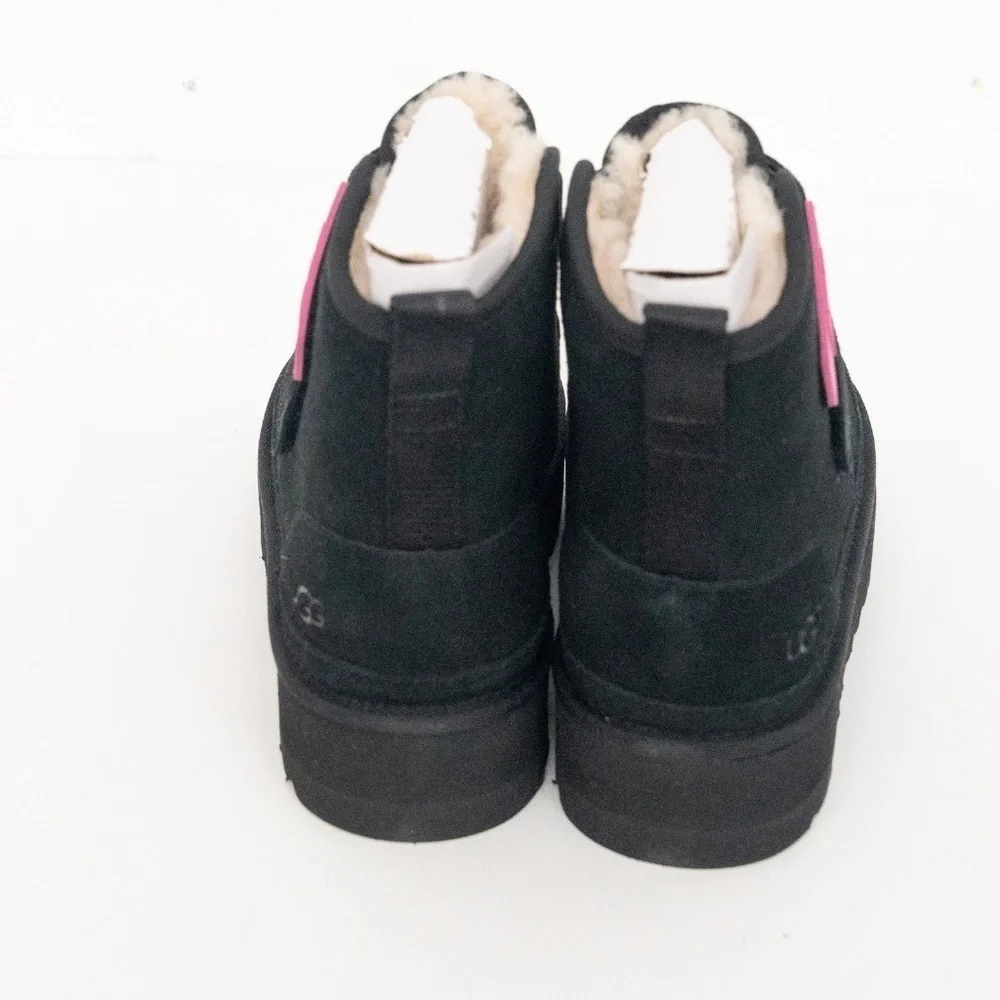 UGG Girl. Neumel Platform Boots. - Picture 11 of 15